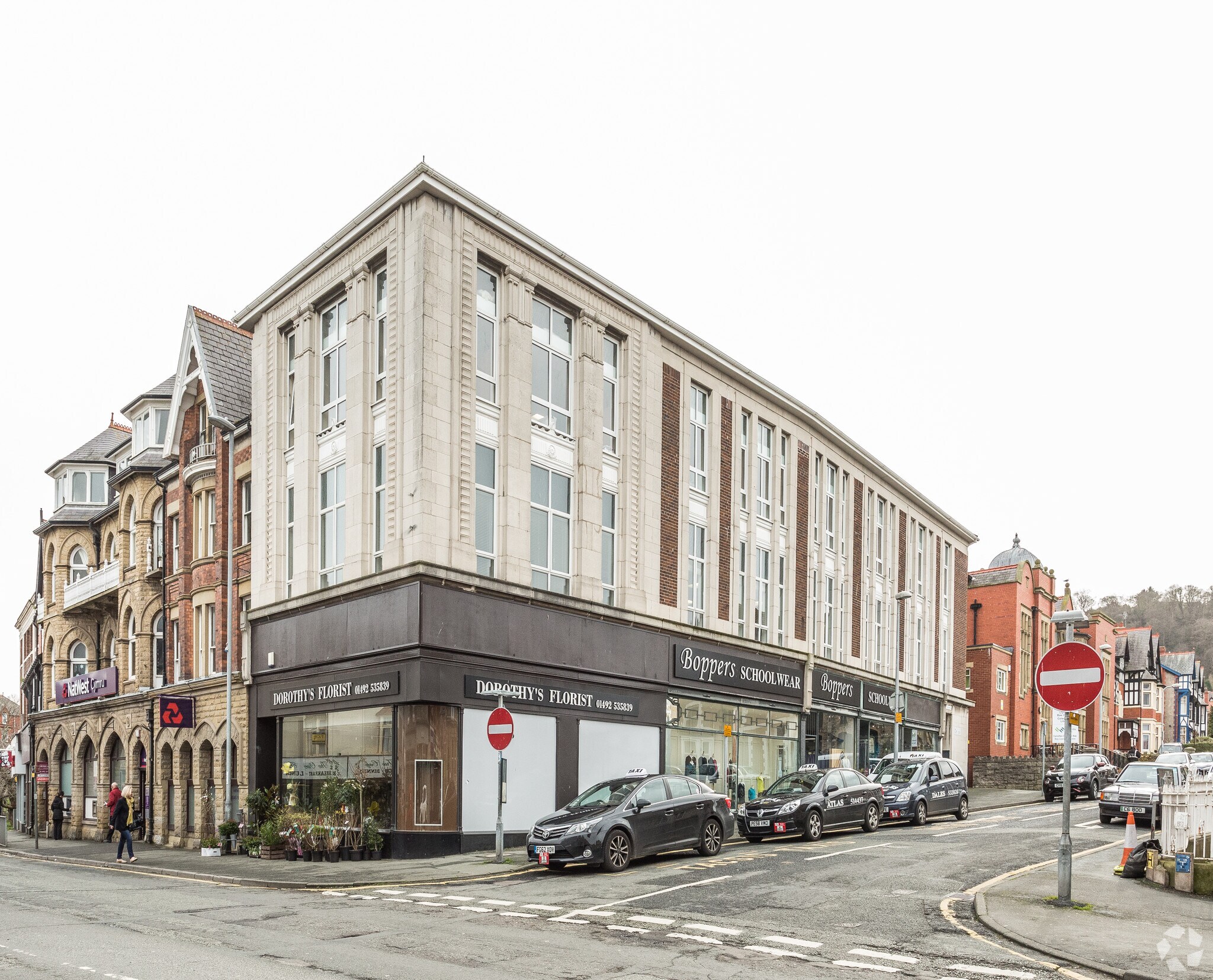 3-5 Conway Rd, Colwyn Bay for sale Primary Photo- Image 1 of 1