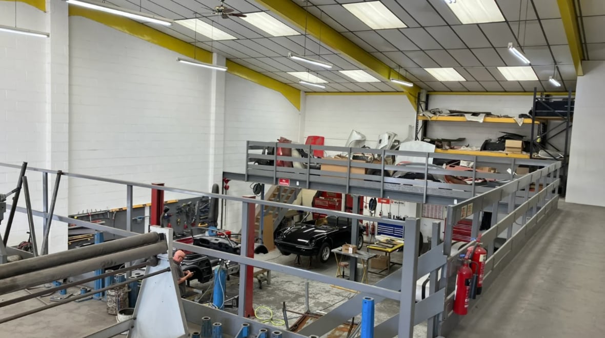 Hellesdon Park Rd, Norwich to rent Interior Photo- Image 1 of 3