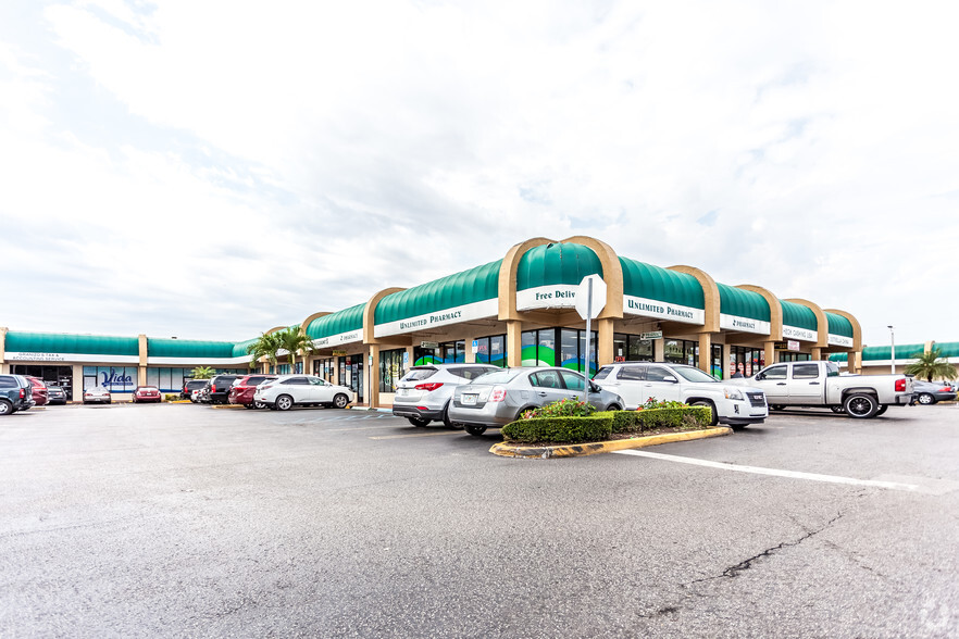 10940 W Flagler St, Miami, FL for sale - Primary Photo - Image 1 of 1