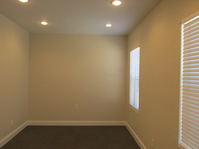 211-213 Kerneywood St, Lakeland, FL for rent - Interior Photo - Image 2 of 6