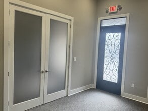 5899 Preston Rd, Frisco, TX to rent Interior Photo- Image 2 of 8