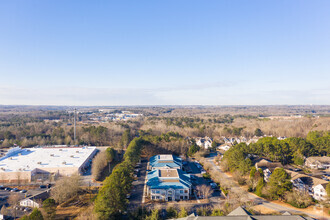 880 Crestmark Dr, Lithia Springs, GA - aerial  map view