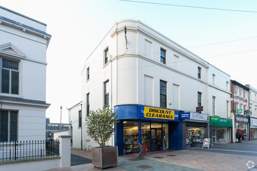 135 High St, Merthyr Tydfil for sale - Primary Photo - Image 1 of 1