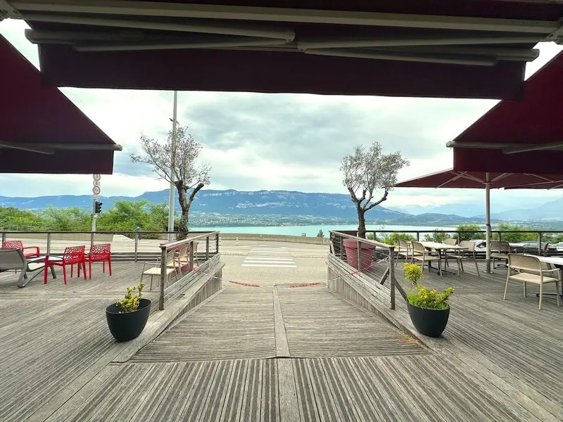 Vente Commerce 250 m² - Photo 1