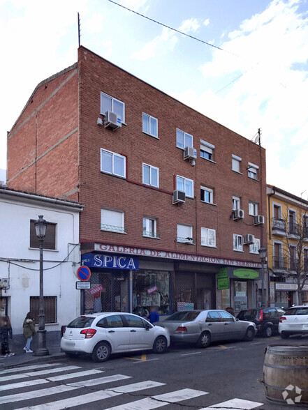 Calle Carretas, 20, Villaviciosa de Odón, Madrid for sale - Primary Photo - Image 1 of 3