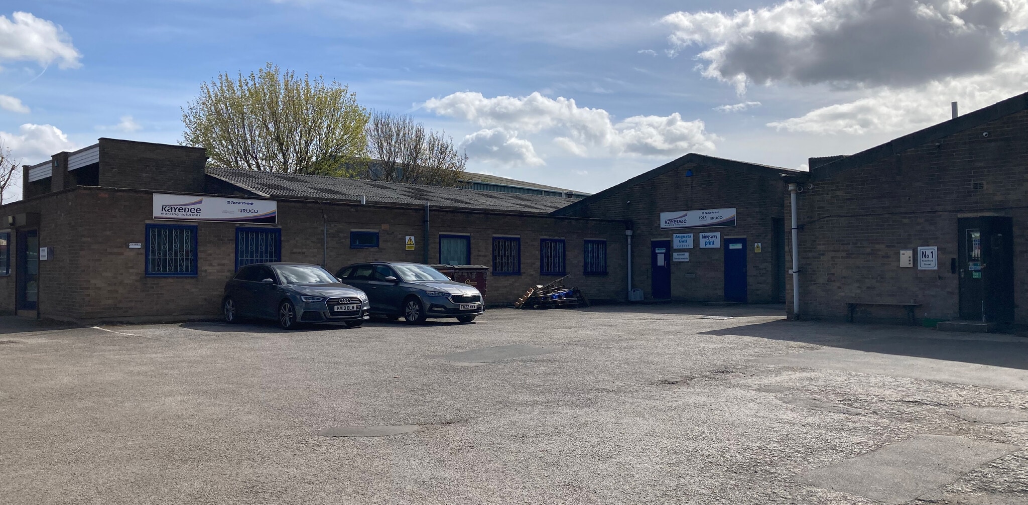 Stamford, Sheffield for sale Building Photo- Image 1 of 3