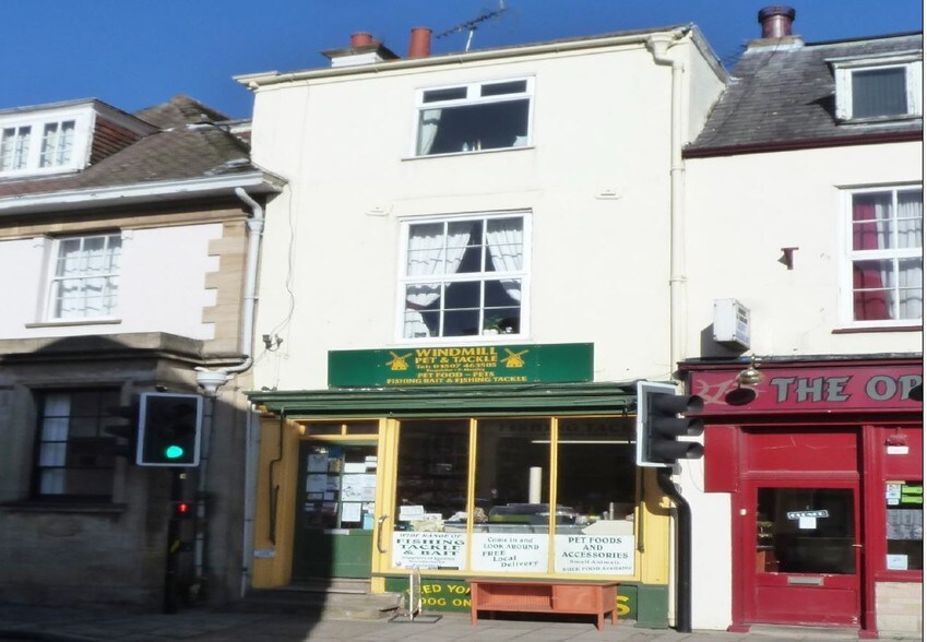 2 High St, Alford for sale - Primary Photo - Image 1 of 1