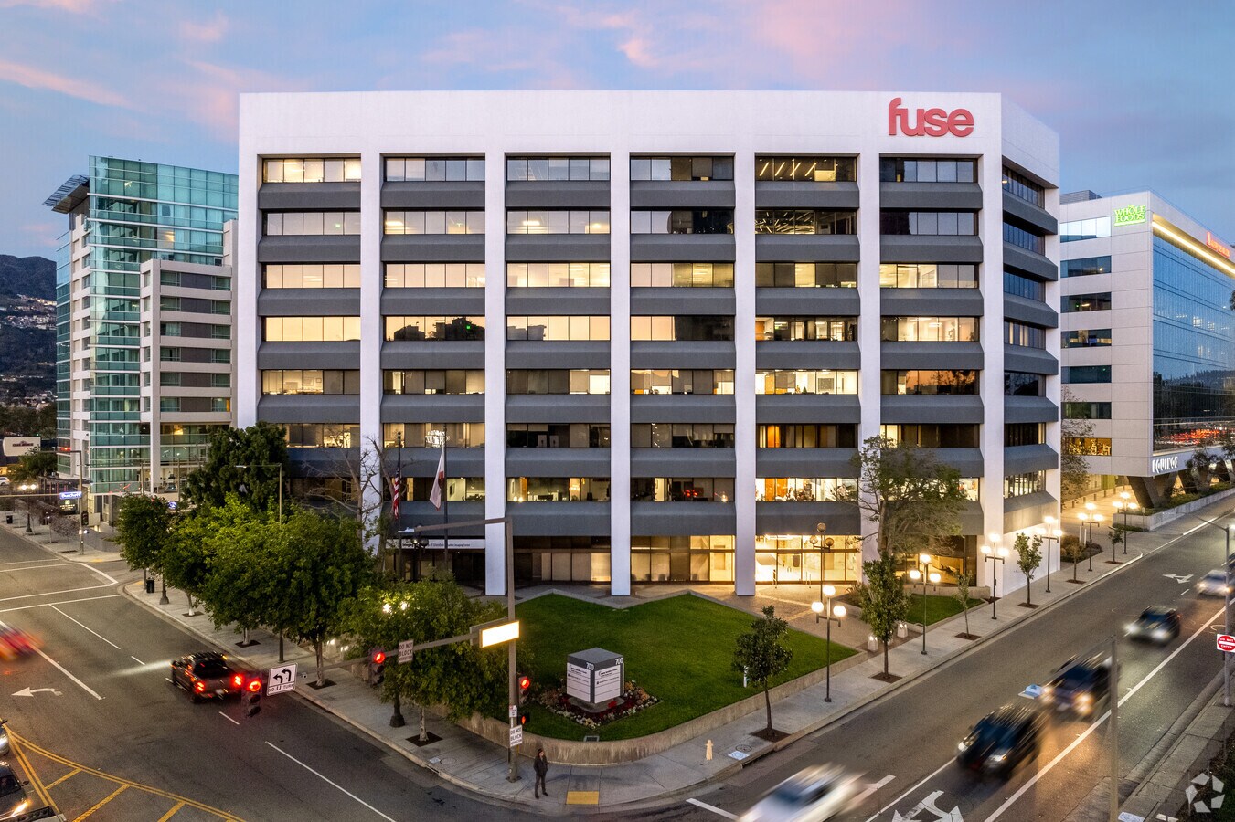 700 N Central Ave, Glendale 91203 Office for Rent UK