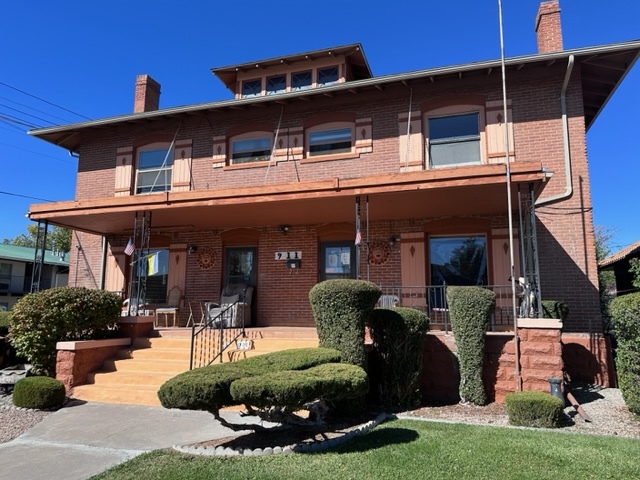 911 Main St, Alamosa, CO for sale - Primary Photo - Image 1 of 1