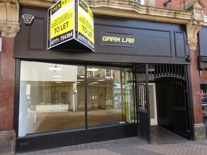 30 Leeming St, Mansfield to rent Building Photo- Image 1 of 14