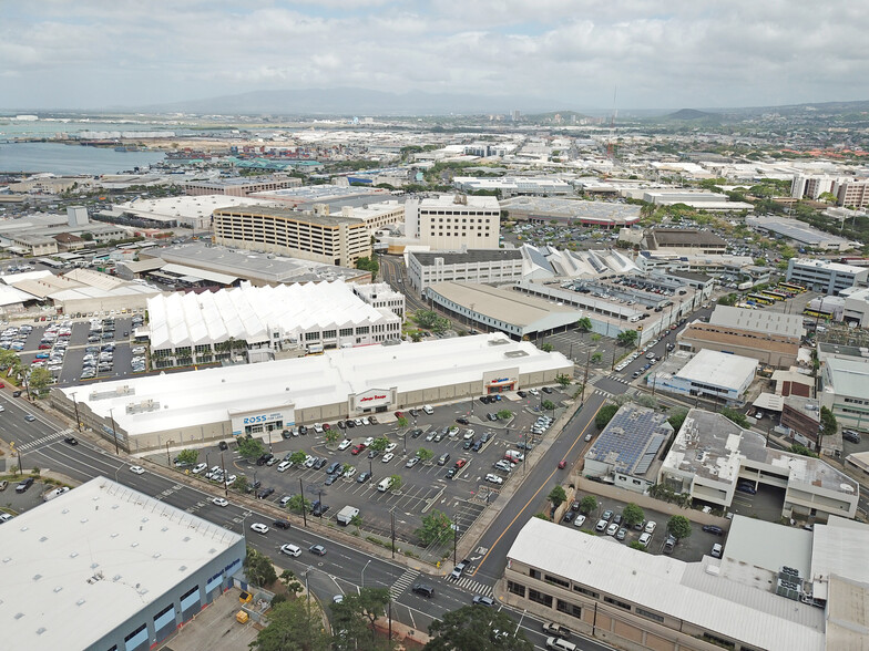 501 Sumner St, Honolulu, HI for rent - Aerial - Image 2 of 7