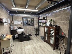 Bourton On The Water, Bourton On The Water to rent Interior Photo- Image 2 of 3