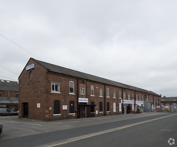 39 Hospital Fields Rd, York to rent - Primary Photo - Image 1 of 2