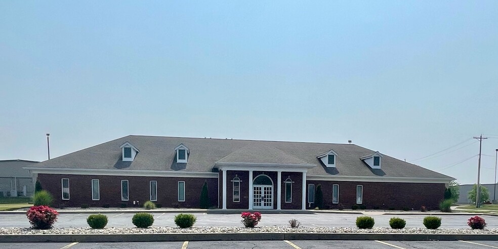 1 Corporate Dr, Swansea, IL for sale - Building Photo - Image 1 of 24