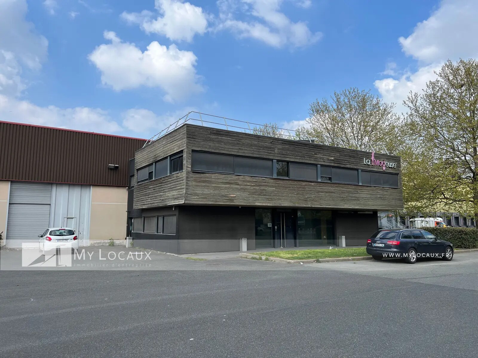 Route Du Mole 2 Et 3, Gennevilliers to rent Building Photo- Image 1 of 8