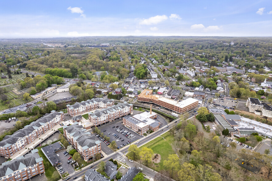 446A Blake St, New Haven, CT for sale - Primary Photo - Image 1 of 4