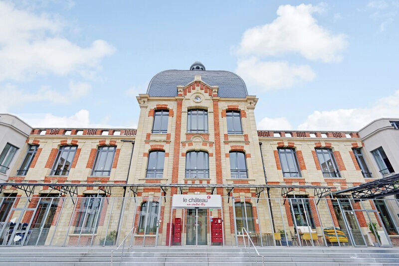 75 Allée Des Parfumeurs, Nanterre to rent - Building Photo - Image 2 of 23