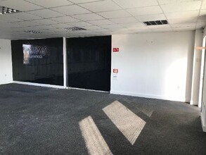 11-15 Low Glencairn St, Kilmarnock to rent Interior Photo- Image 2 of 2