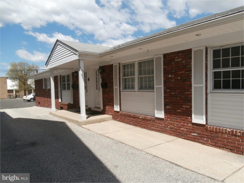 105 N Broad St, Woodbury, NJ for sale - Building Photo - Image 1 of 1