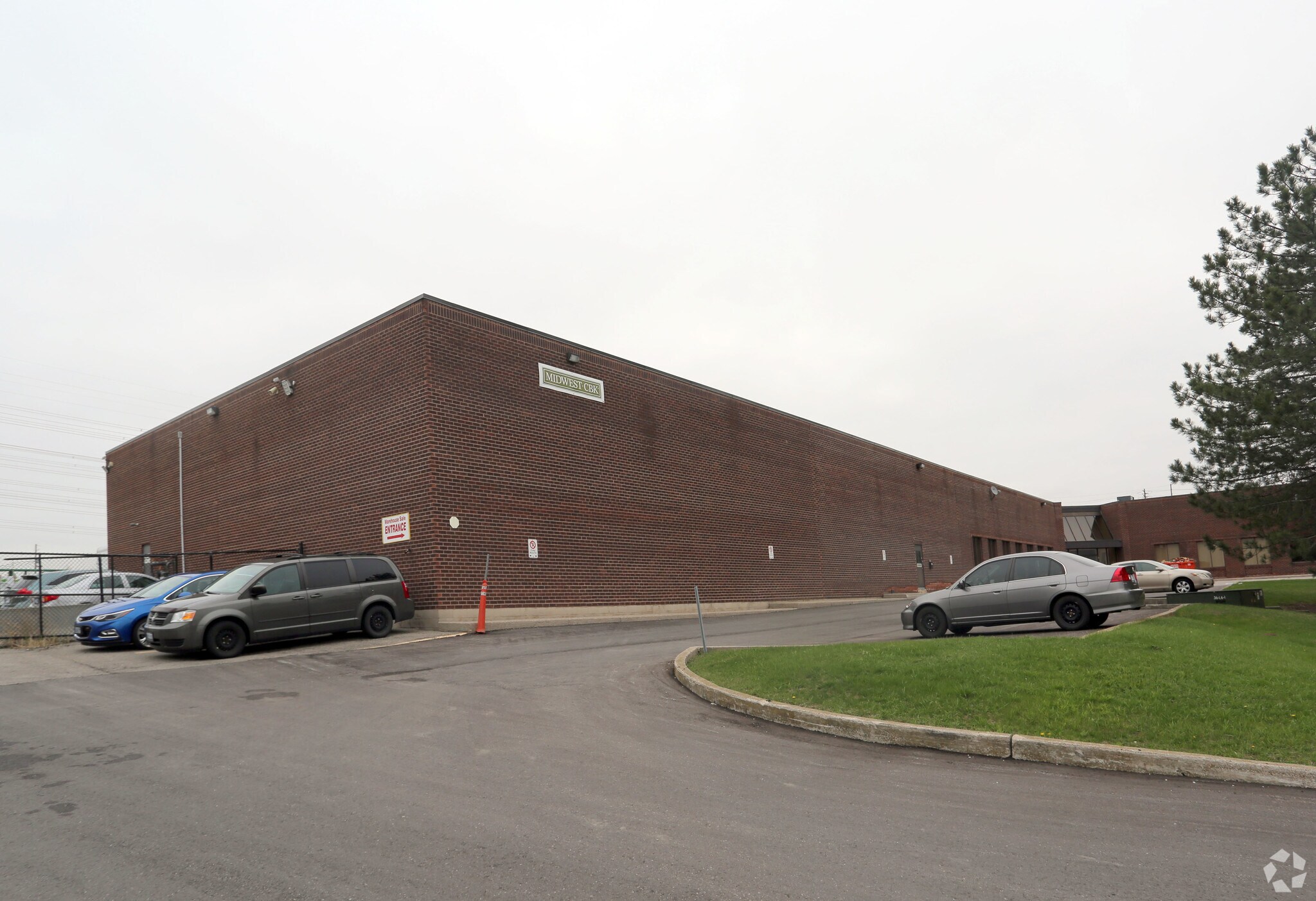 610 Hanlan Rd, Vaughan, ON for sale Primary Photo- Image 1 of 1