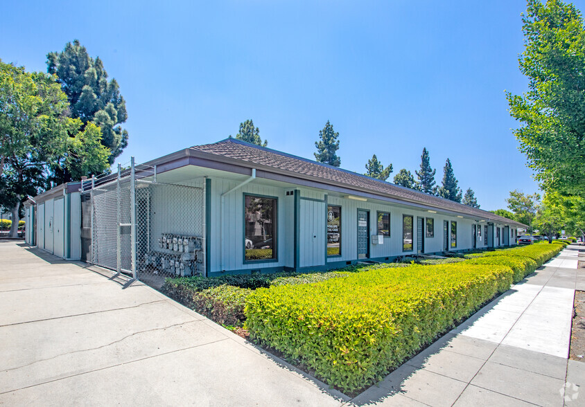 2593 S King Rd, San Jose, CA for rent - Building Photo - Image 2 of 3