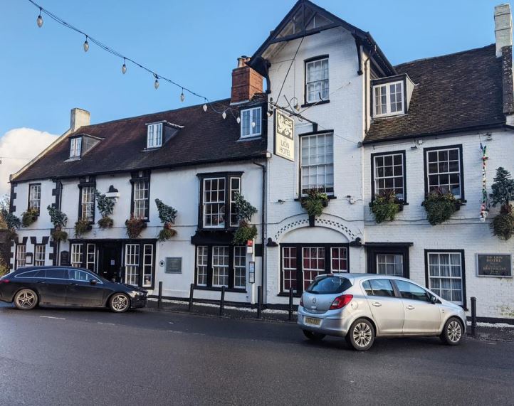 High St, St Neots for sale Primary Photo- Image 1 of 1