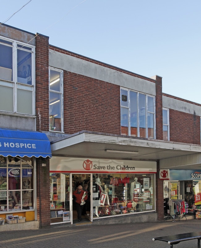 More details for 19 Peckingham St, Halesowen - Retail to Rent