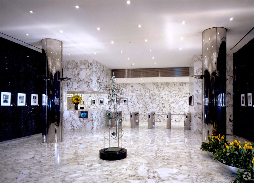 1350 Avenue of the Americas, New York, NY for rent - Lobby - Image 2 of 7