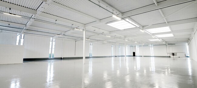 More details for Calver Rd, Warrington - Industrial to Rent