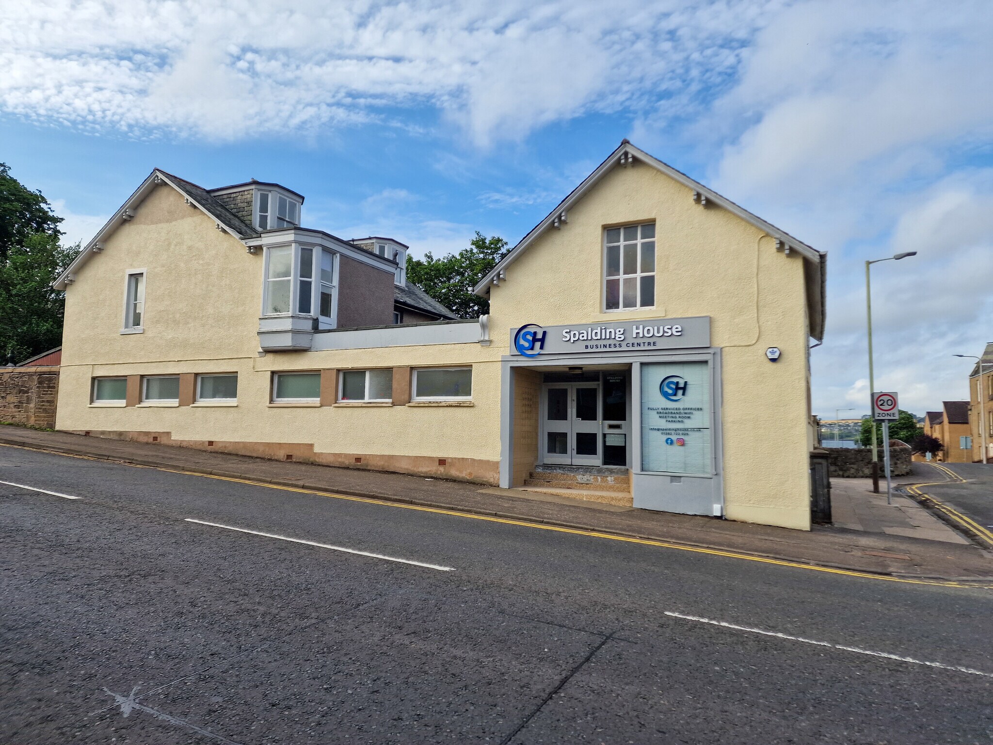 90-92 Queen St, Broughty Ferry for sale Building Photo- Image 1 of 1