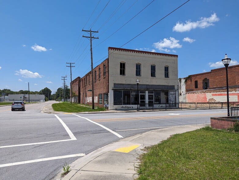 3166 Main Hwy, Bamberg, SC for sale - Building Photo - Image 1 of 1