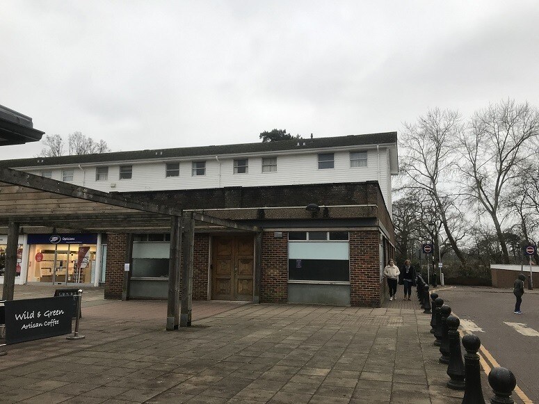 144-176 High St, Cranleigh for sale Primary Photo- Image 1 of 1