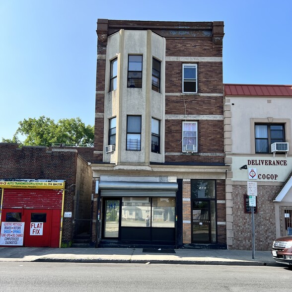 142 E 3rd St, Mount Vernon, NY for sale - Building Photo - Image 1 of 1