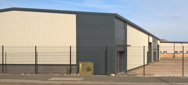 More details for 81 Cleveland St, Hull - Industrial to Rent