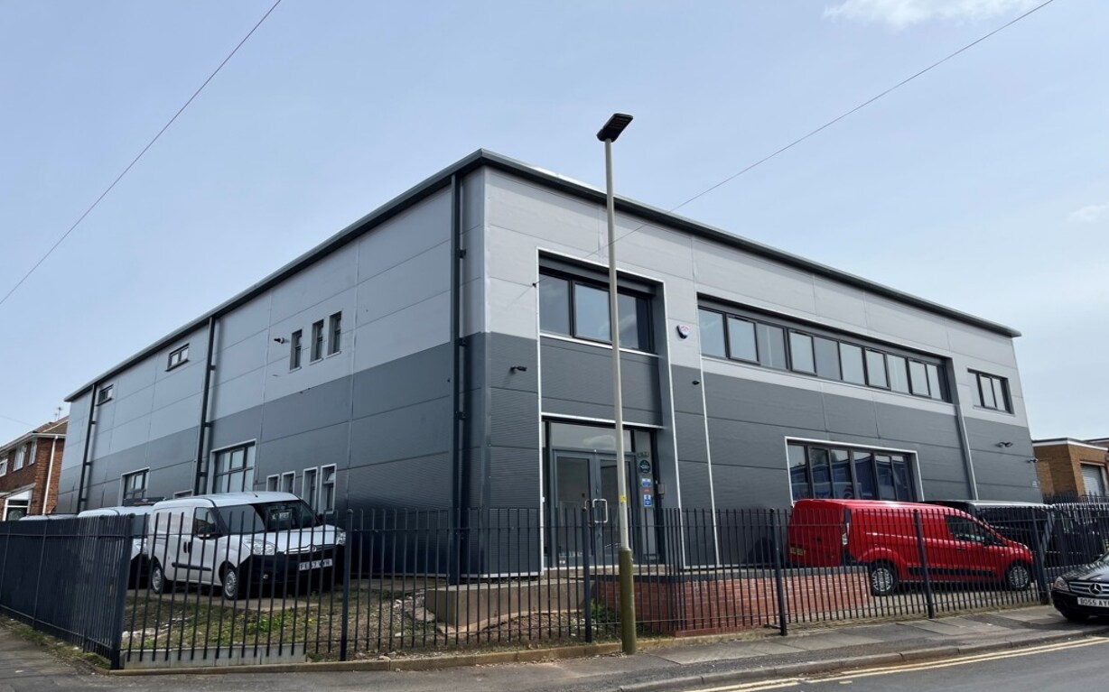 2 Ireton Ave, Leicester for sale Building Photo- Image 1 of 1