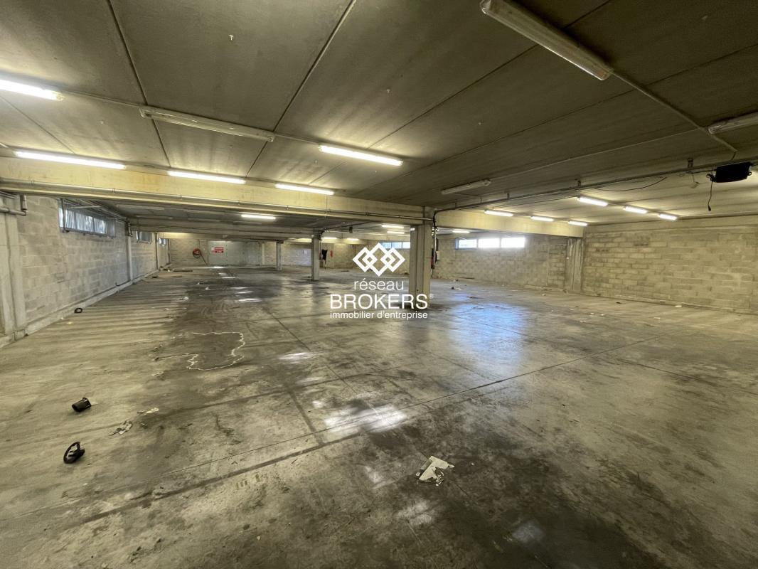 Industrial in Aubagne to rent Interior Photo- Image 1 of 7