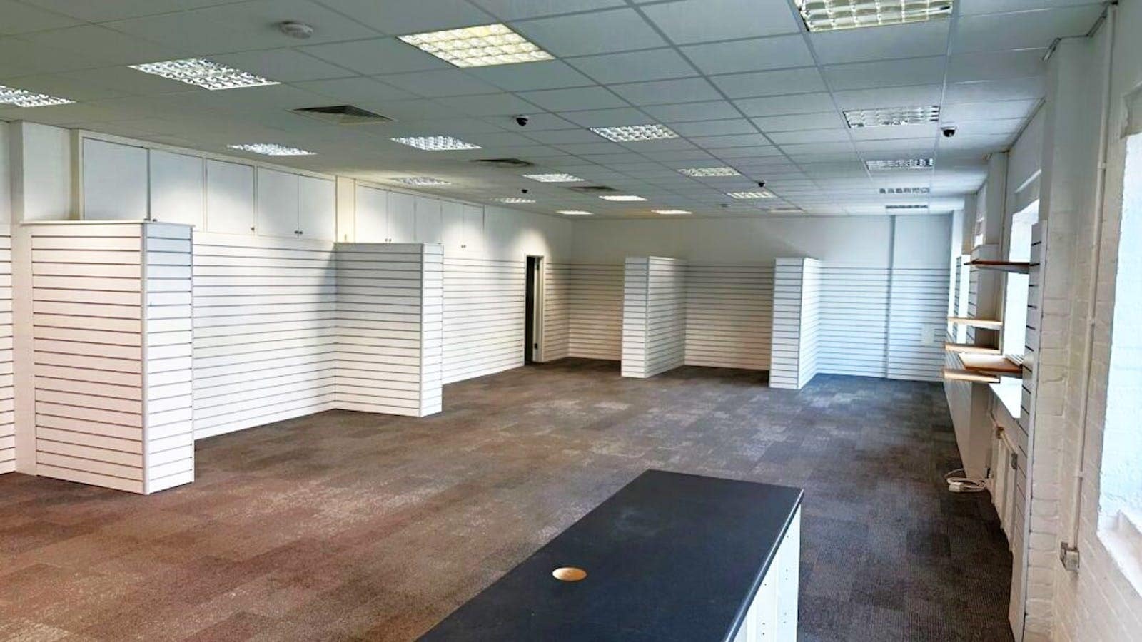 Church Rd, Romford to rent Interior Photo- Image 1 of 1