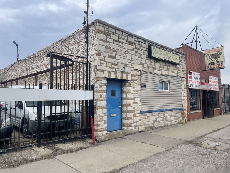 5744 S Western Ave, Chicago, IL for sale - Building Photo - Image 1 of 1