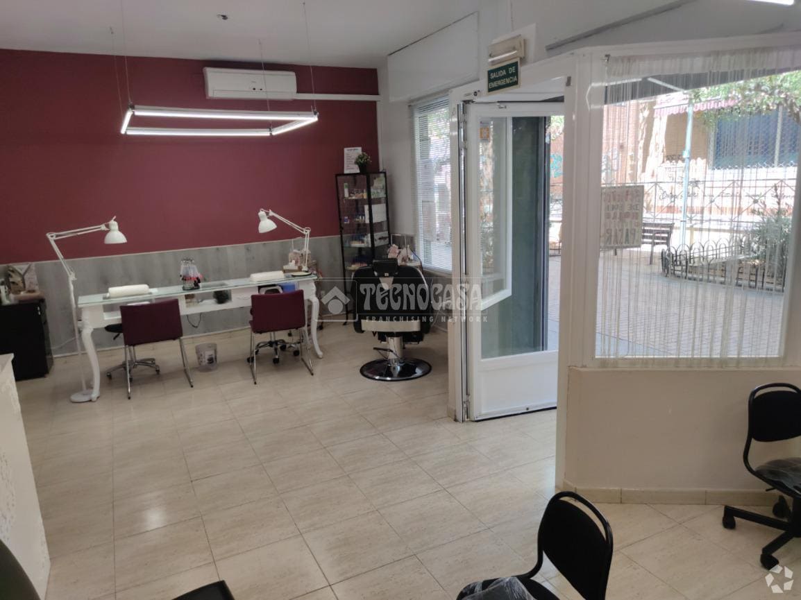 Mejorada del Campo, MAD 28840 - Unit Puerta 02, Esc. 3 - - Interior Photo - Image 2 of 4