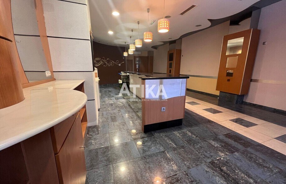 Retail in Ontinyent to rent - Building Photo - Image 3 of 20