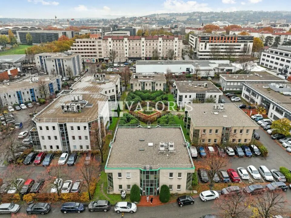 Office in Lyon to rent Aerial- Image 1 of 15