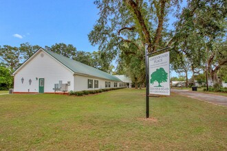 105 S Greenwood St, Geneva, AL for sale Primary Photo- Image 1 of 1