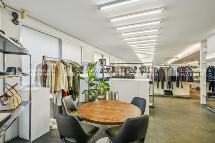 Office in Paris for sale - Building Photo - Image 3 of 17