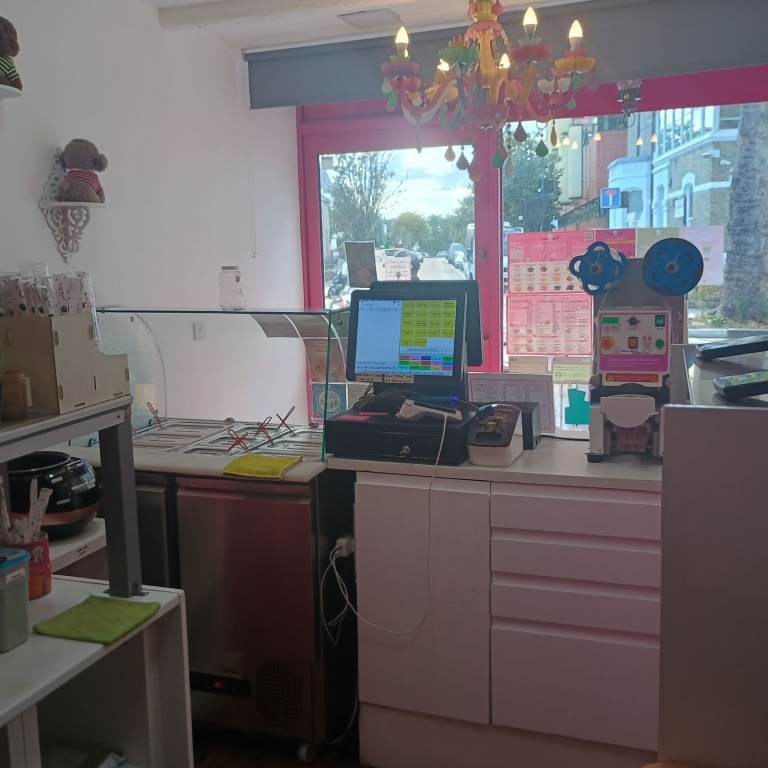 218 King St, London to rent Interior Photo- Image 1 of 5