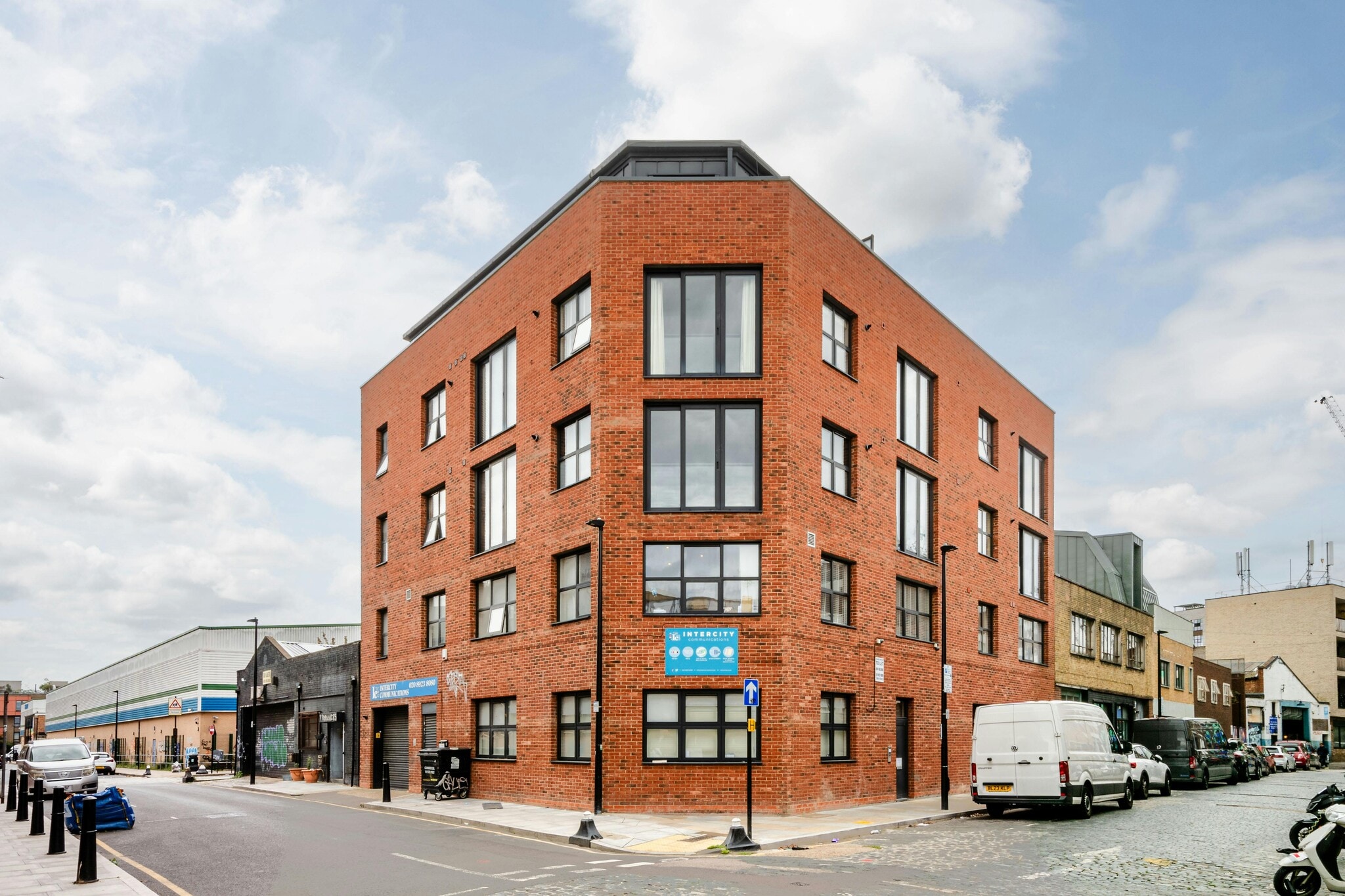 49 Mowlem St, London to rent Building Photo- Image 1 of 13