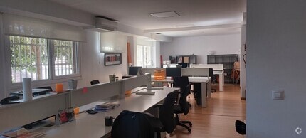 Office in Madrid, Madrid to rent Interior Photo- Image 1 of 10