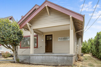 1742 NE 43rd Ave, Portland, OR for sale Building Photo- Image 1 of 29