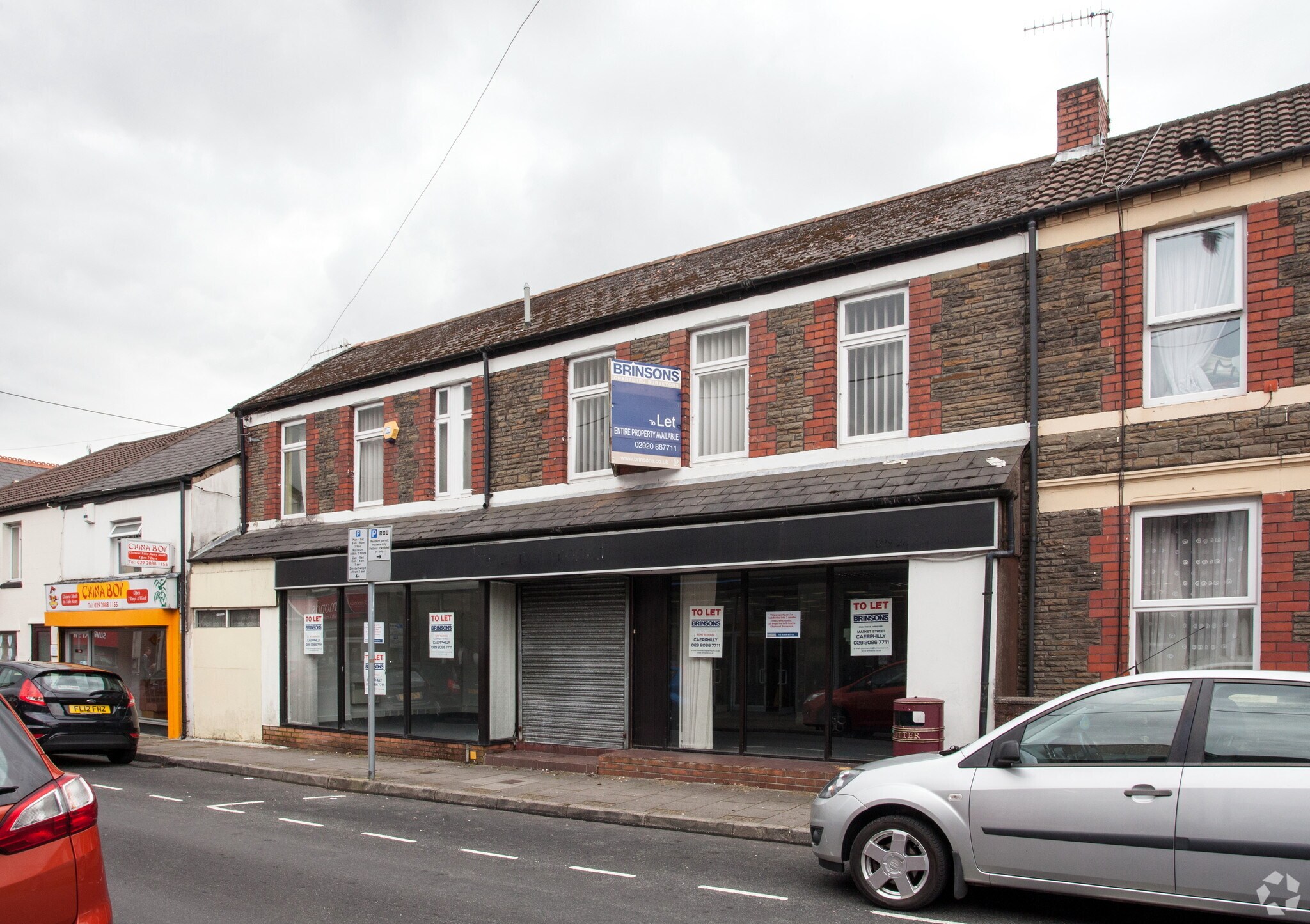 8 St Fagans St, Caerphilly for sale Primary Photo- Image 1 of 1