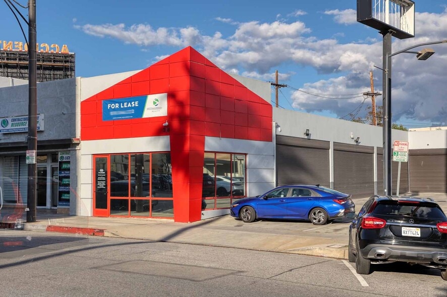 318 S Brand Blvd, Glendale, CA for sale - Building Photo - Image 1 of 1