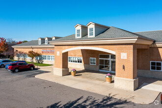 1886 W Auburn Rd, Rochester Hills, MI for rent Building Photo- Image 1 of 13